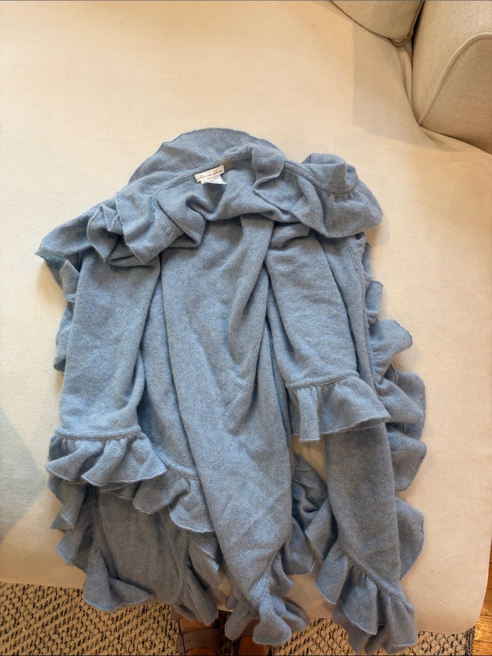 Soft Blue Ruffle Throw Blanket - Unbranded